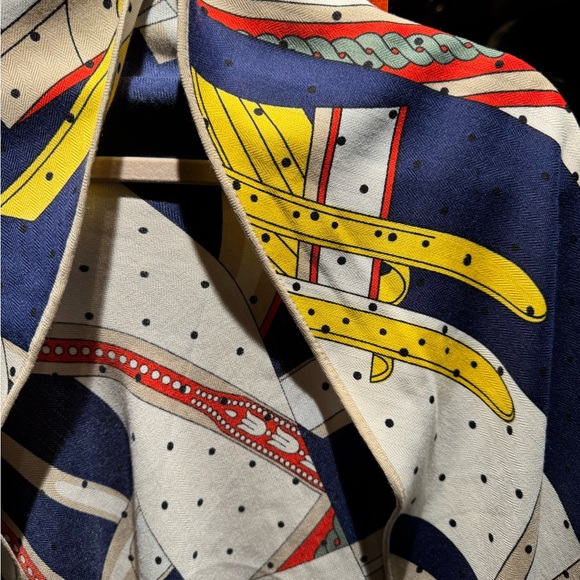 Colorful Patterned Scarf - Picture 2 of 6